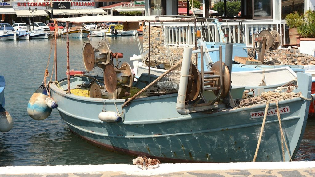 Περισσότερο ψάρι δεν σημαίνει λιγότερη υπεραλίευση
